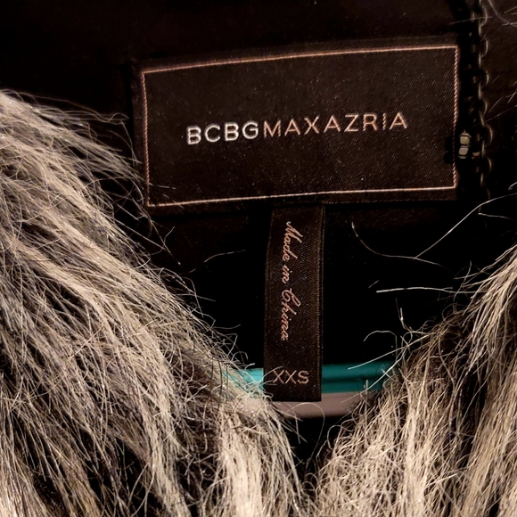 Womens fur vest - Picture 3 of 6